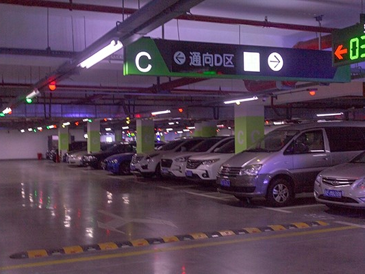 智能停車場為何火？