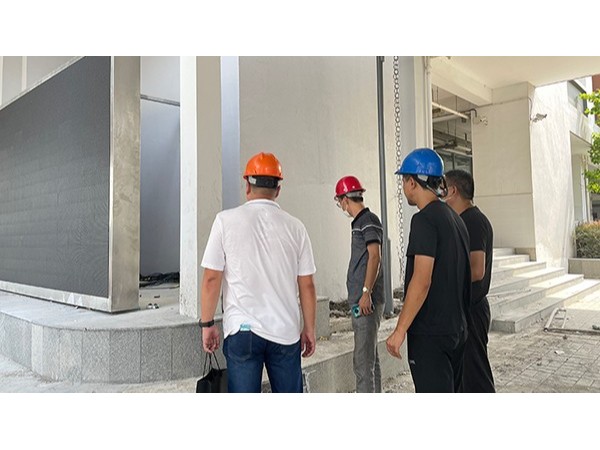 智能化工程公司：高溫慰問進工地，消暑送清涼